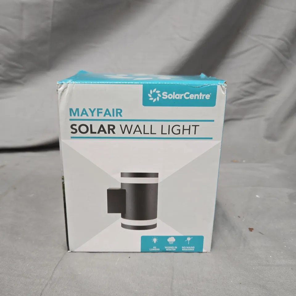 MAYFAIR SOLAR WALL LIGHT BY SOLARCENTRE – OUTDOOR GARDEN LIGHTING