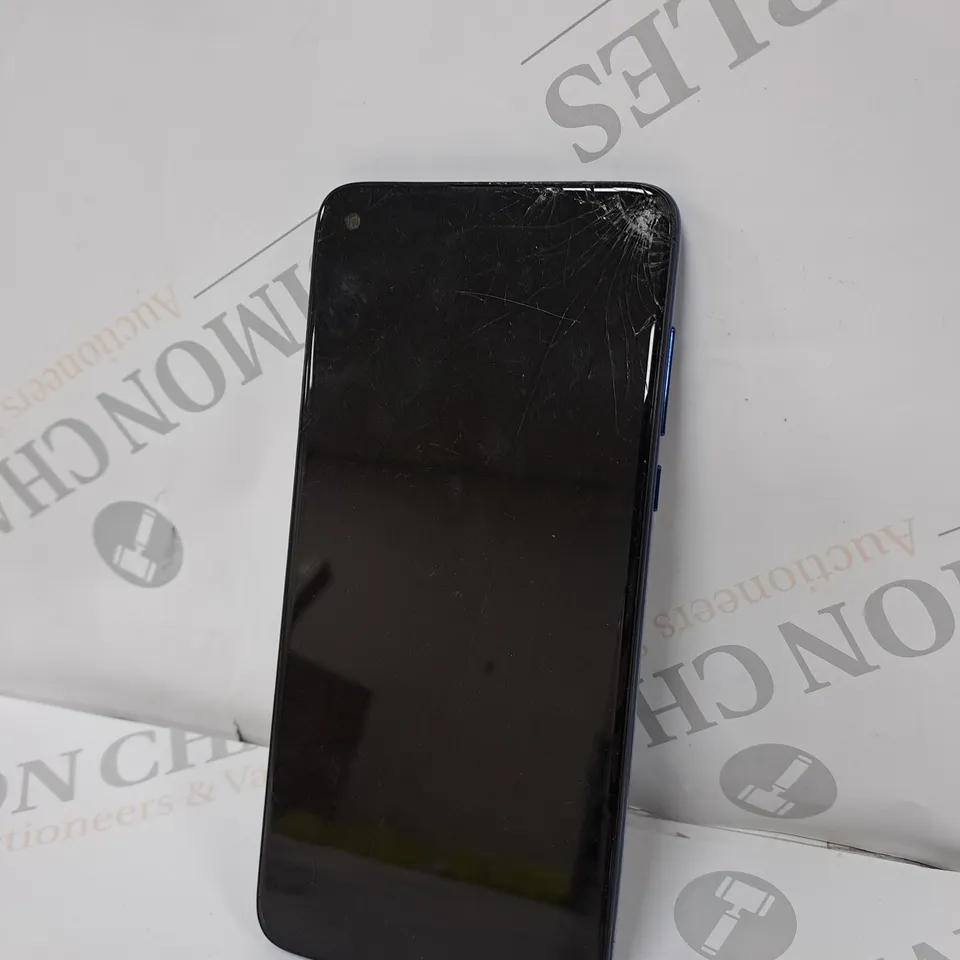 MOTOROLA G8 POWER PHONE