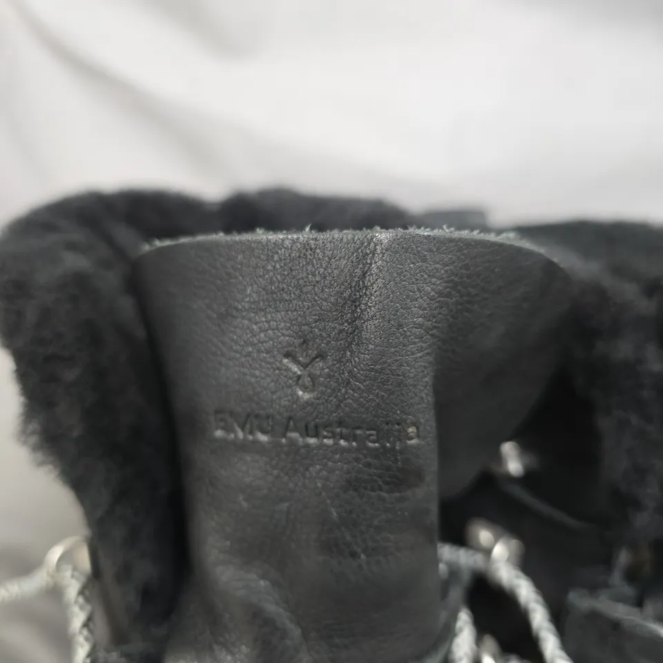 EMU AUSTRALIA DONGARA 2.0 WOMEN'S BOOTS – BLACK, SIZE 9 (W13120)