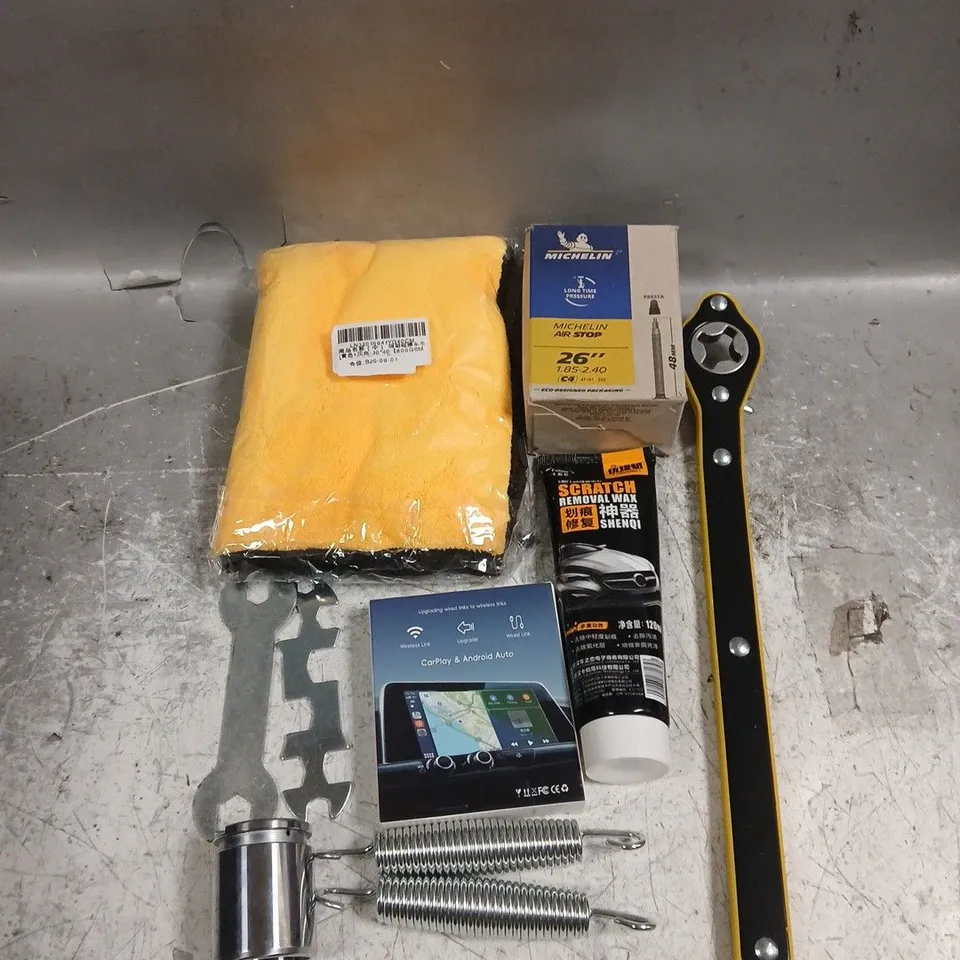 APPROXIMATELY 10 ASSORTED ITEMS TO INCLUDE - CAR SCRATCH REMOVAL WAX - MICHELIN AIRSTOP - SPRING - ETC - COLLECTION ONLY