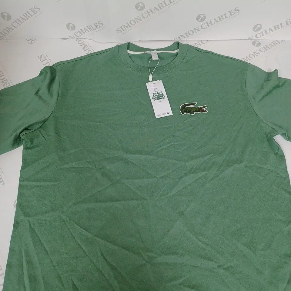 LACOSTE CASUAL LOGO T-SHIRT SIZE M