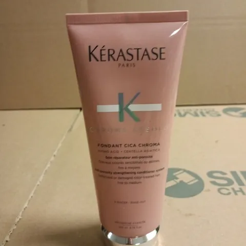 KÉRASTASE FONDANT CICA CHROME HAIR CONDITIONER 200ML