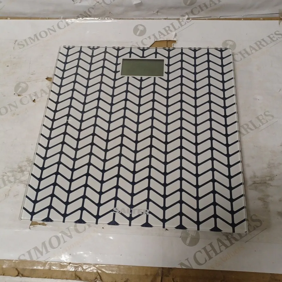 SALTER ELECTRONIC SCALE 