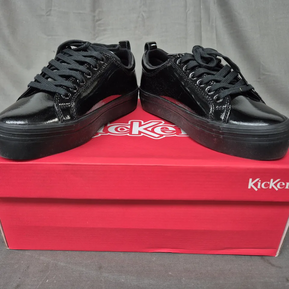 BOXED PAIR OF KICKERS SHOES IN BLACK EU SIZE 36