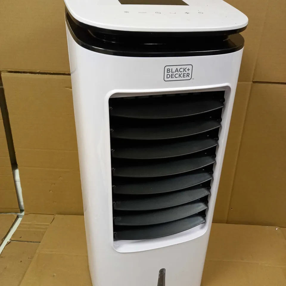 BLACK+DECKER 7 LITRE DIGITAL 2-IN-1 AIR COOLER