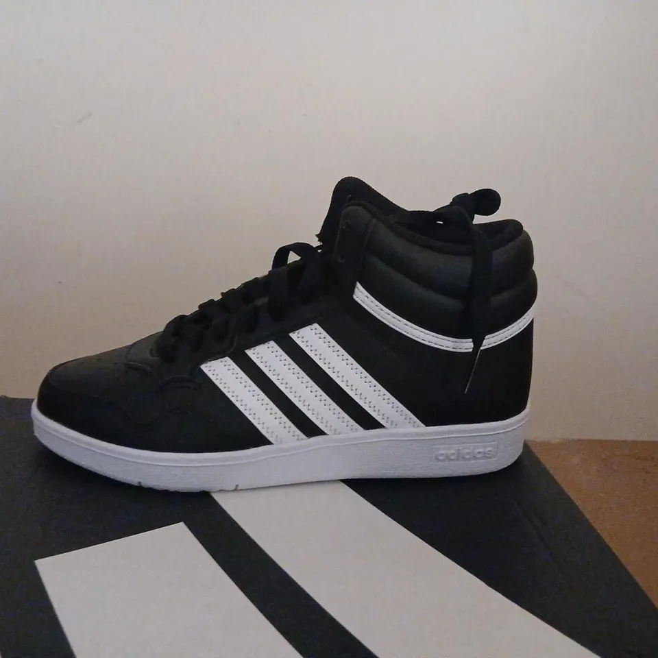 ADIDAS HOOPS 4.0 MID J BLACK/WHITE HIGH-TOP SNEAKERS – UK 3.5 (US 4)