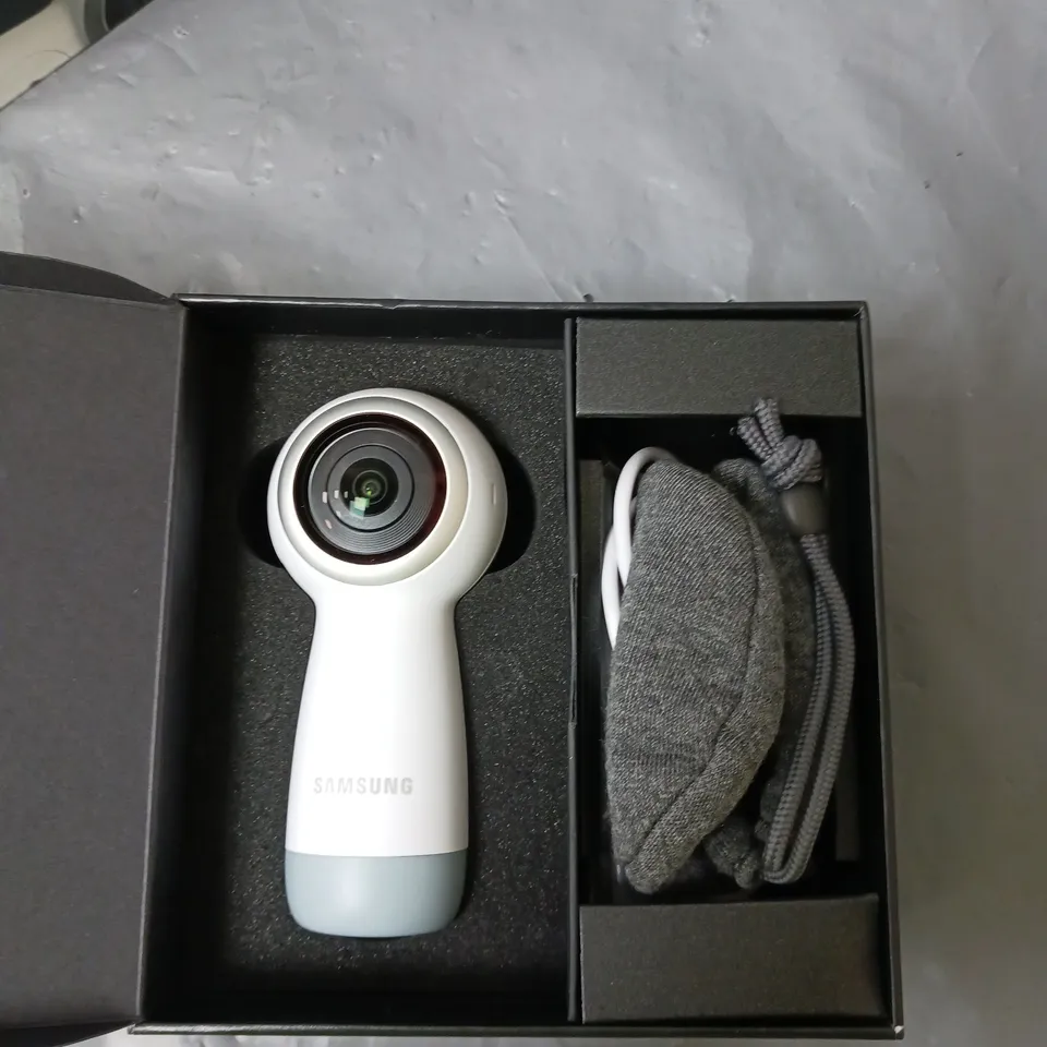 SAMSUNG GEAR 360 WHITE