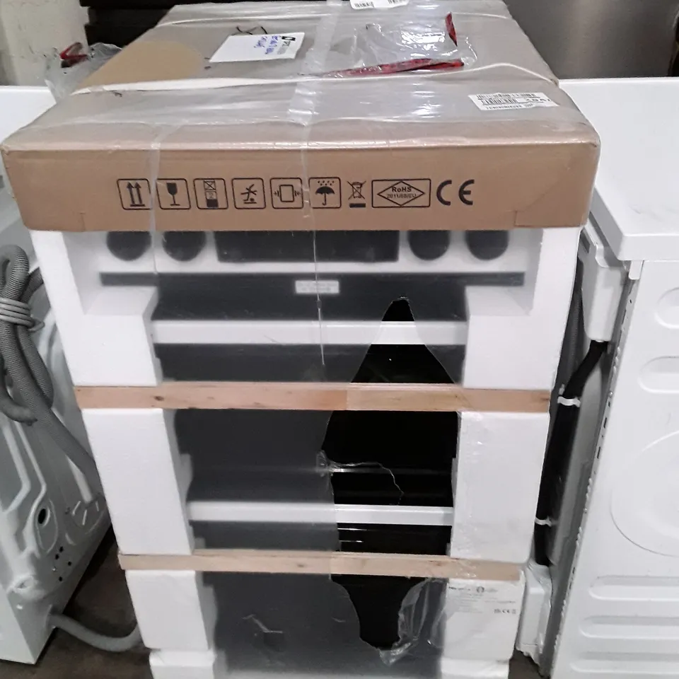 HISENSE HI6 MAX HDCEC5C10W 69/43L CERAMIC FREESTANDING 50CM ELECTRIC COOKER - WHITE