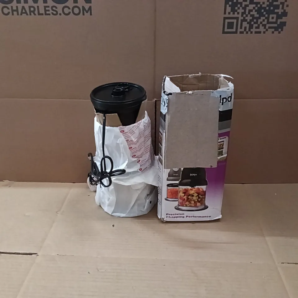BOXED NINJA STACKABLE CHOPPER NJ1002UKBK30