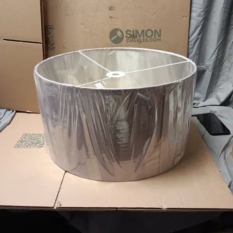 LIGHTING COLLECTION LILAC WITH SILVER INNER VELVET DRUM SHADE 50CM
