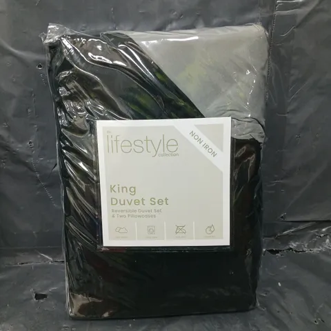 THE LIFESTYLE COLLECTION DOUBLE DUVET SET