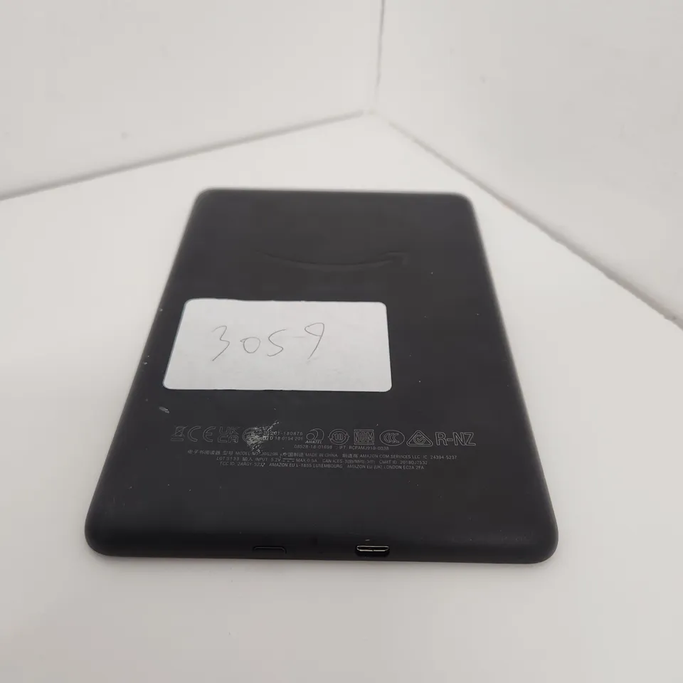 UNBOXED AMAZON KINDLE PAPERWHITE MODEL J9G29R