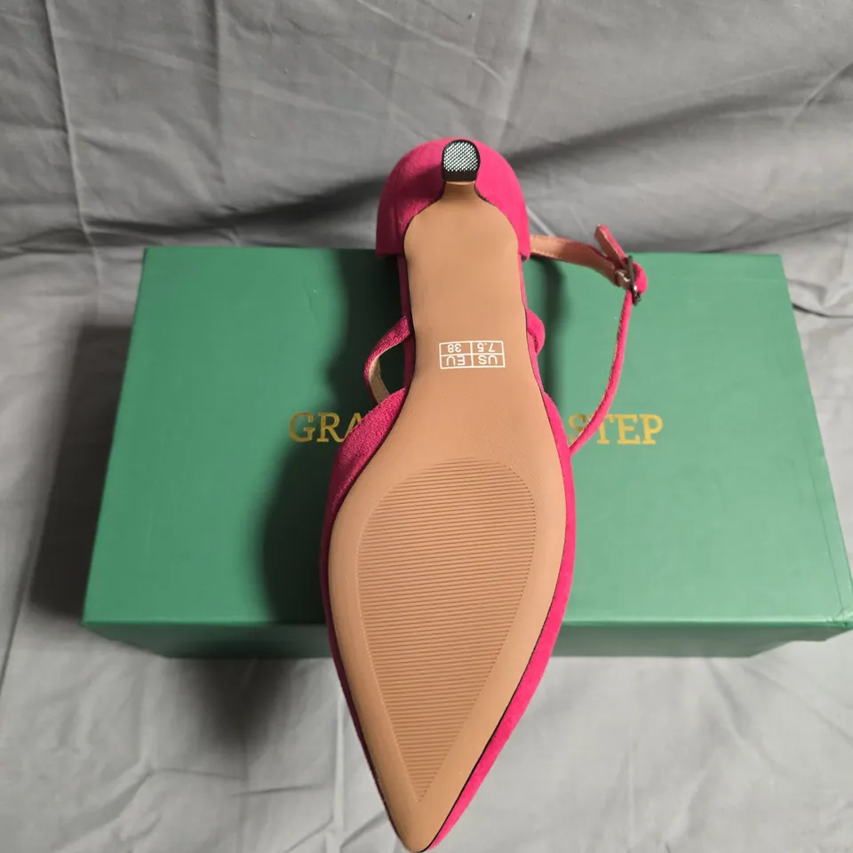 BOXED PAIR OF GRACE EVERY STEP SMALL HEELS SHOES - UK SIZE 38