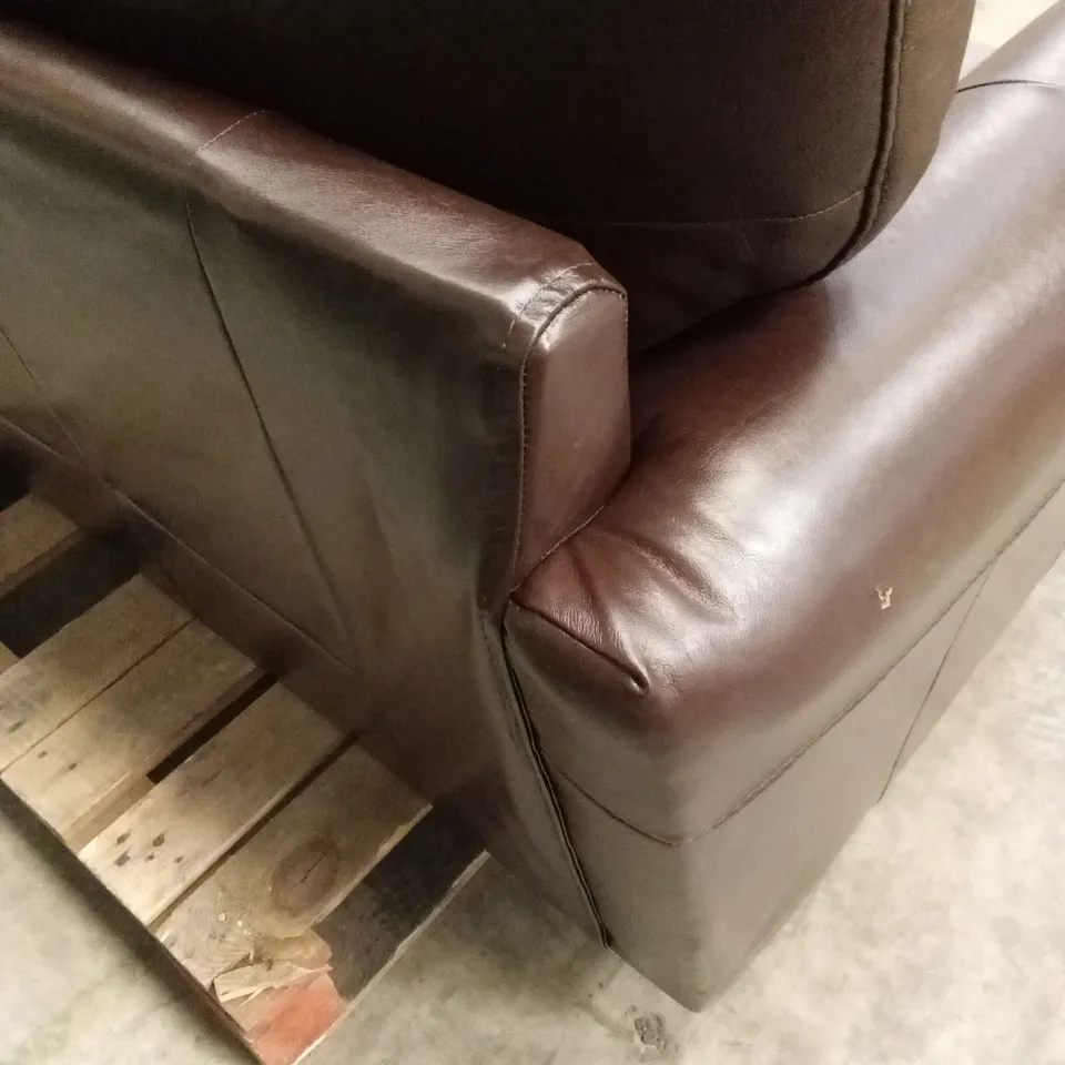 BAILEY ITALIAN LEATHER 3 SEATER SOFA - CHOCOLATE RRP £799