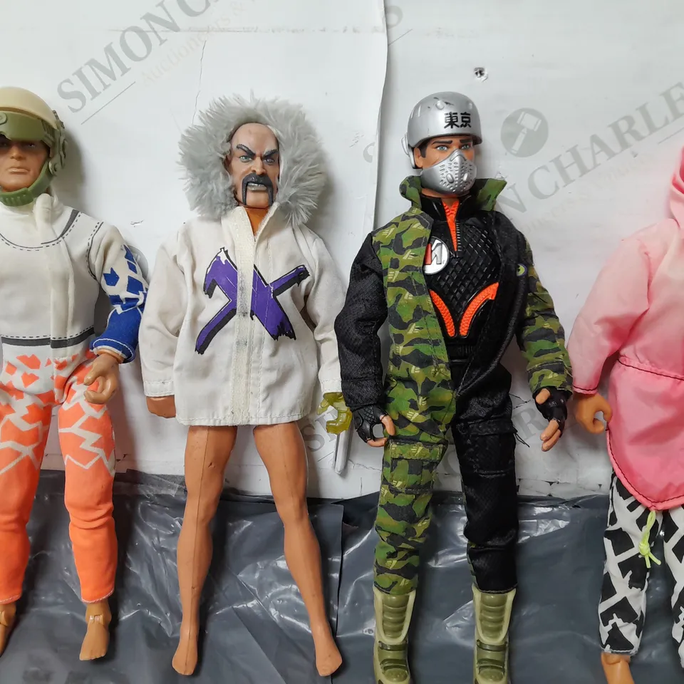 LOT OF ASSORTED TOYS INCLUDES 4 ACTION MAN FIGURINES AND TMNT VEHICLE