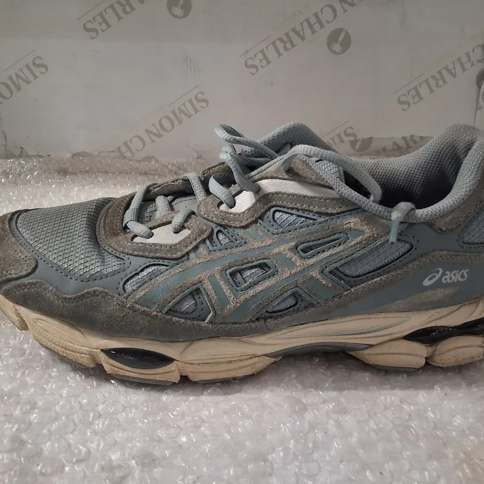 ASICS TRAINERS – GREY/BLUE, UK 9 (US 10; EU 44) – MEN'S