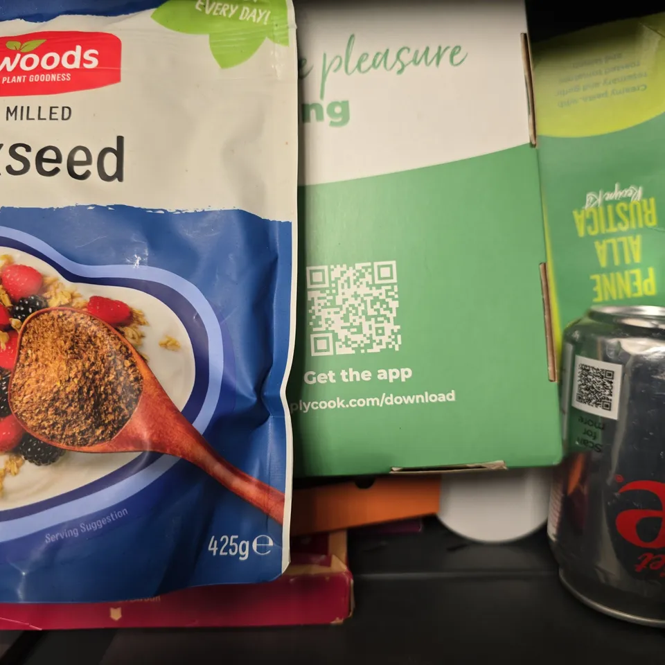APPROXIMATELY 10 ASSORTED FOOD & DRINK ITEMS TO INCLUDE - DIET COKE , FLAXSEED ETC