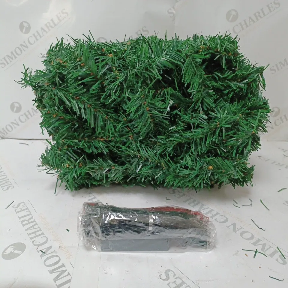 CHRISTMAS MANTLE PIECE DECORATION WITH LED LIGHTS