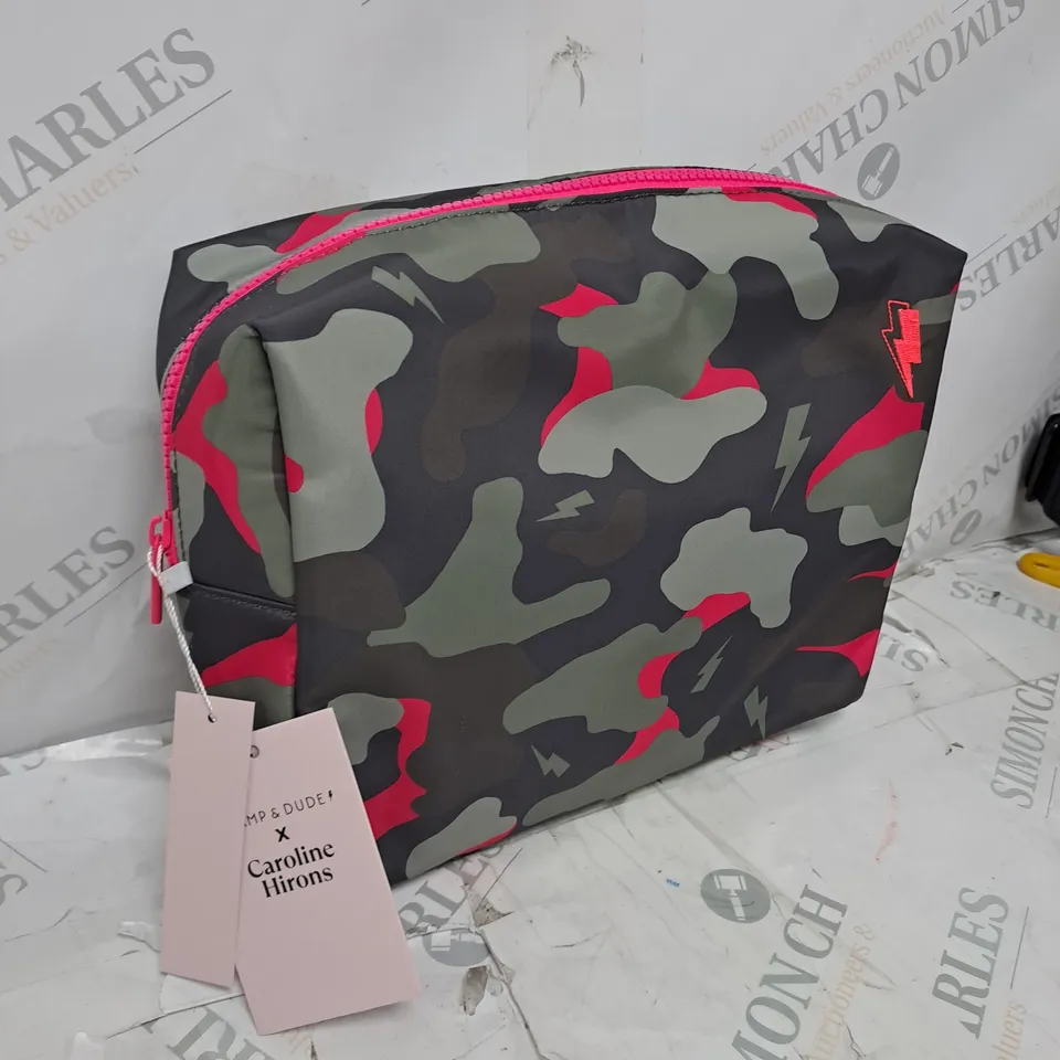 SCAMP & DUDE X CAROLINE HIRONS KHAKI WITH PINK CAMO COSMETIC BAG