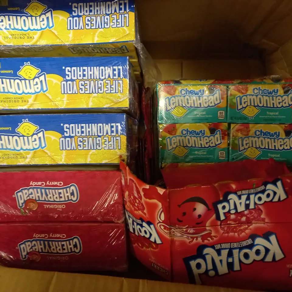 LOT OF 10 PACKS OF AMERICAN CANDY