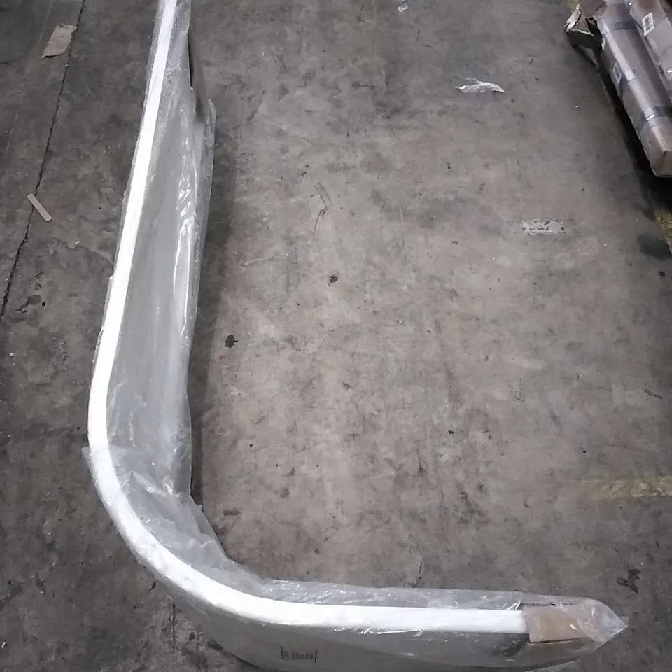 C&L J-SHAPED BATH PANNEL WHITE