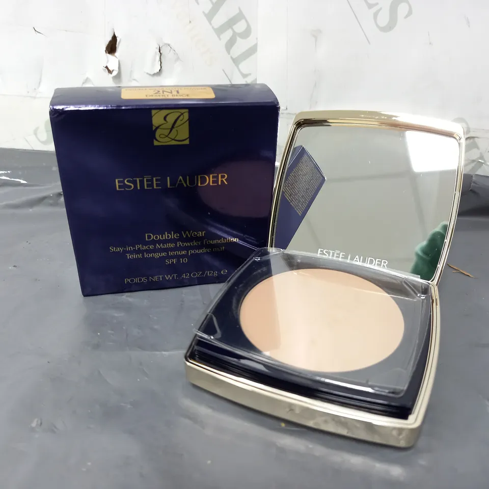 BOXED ESTEE LAUDER DOUBLE WEAR POWDER FOUNDATION (2N1 DESERT BEIGE)