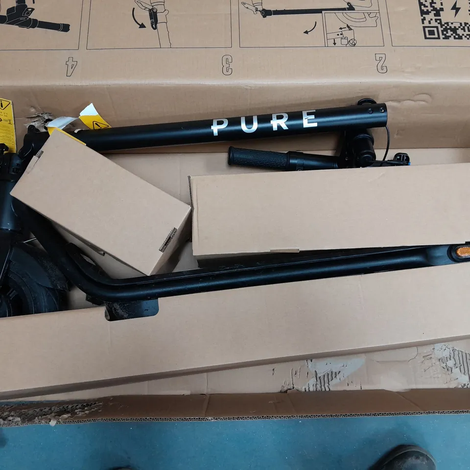 BOXED PURE AIR4 E-SCOOTER - COLLECTION ONLY