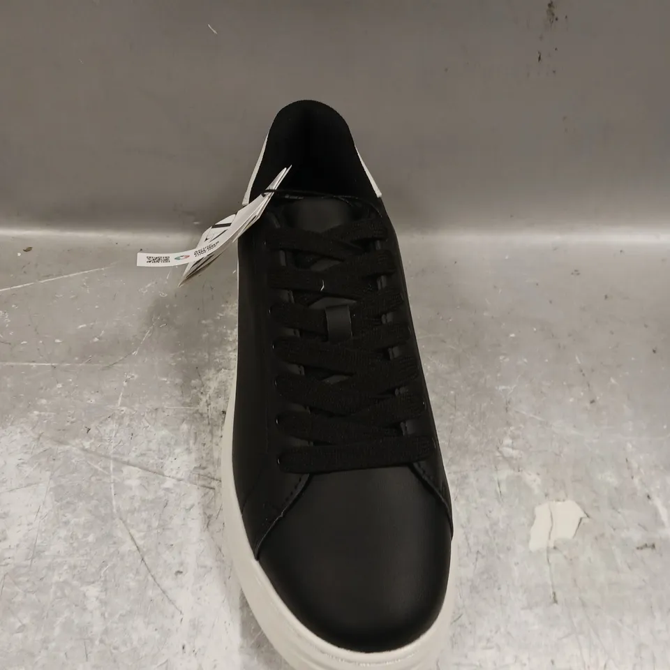 PAIR OF ZARA LACE UP TRAINERS IN BLACK - 10