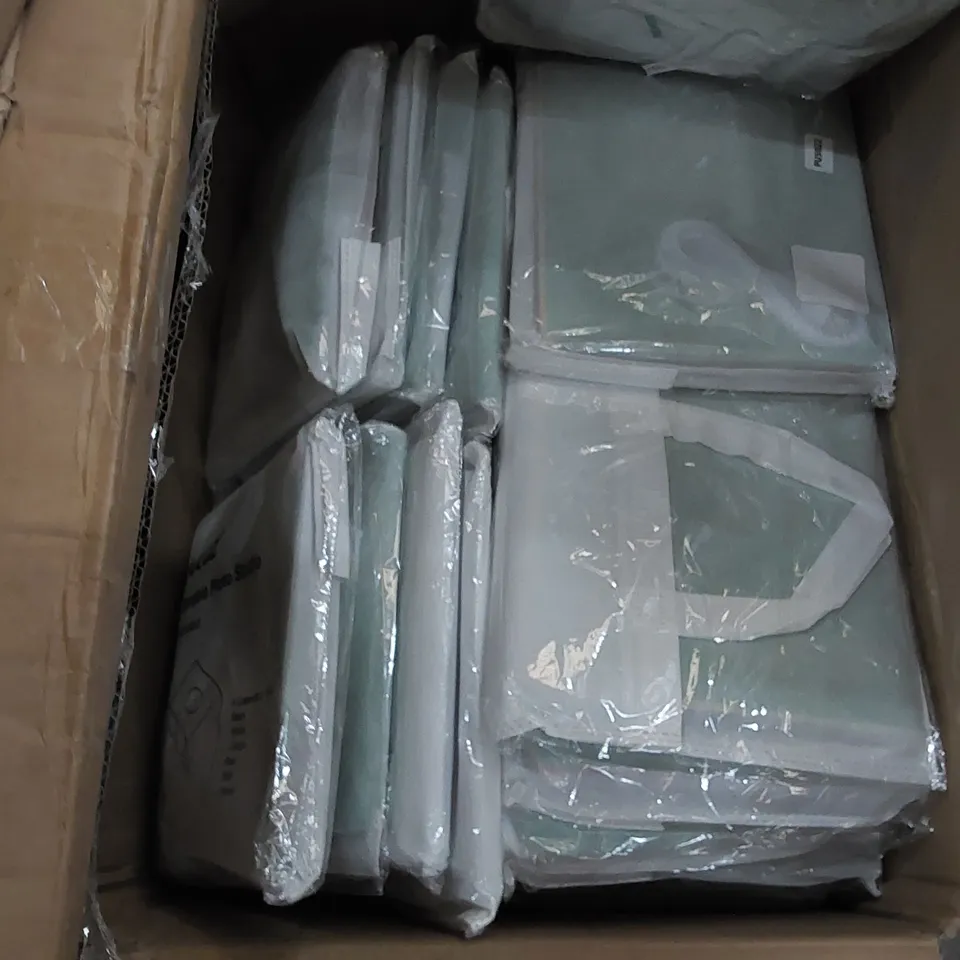 BOX OF PULUZ LED PORTABLE PHOTO STUDIOS (1 BOX)