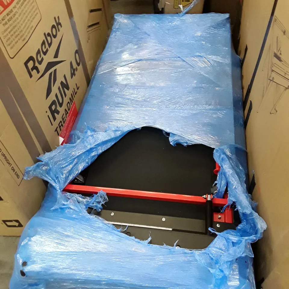REEBOK I-RUN 4.0 TREADMILL		 RRP £700