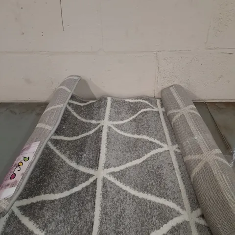 BRAND NEW PACO HOME GREY STELLA SV RUG SIZE 70CM X 140CM