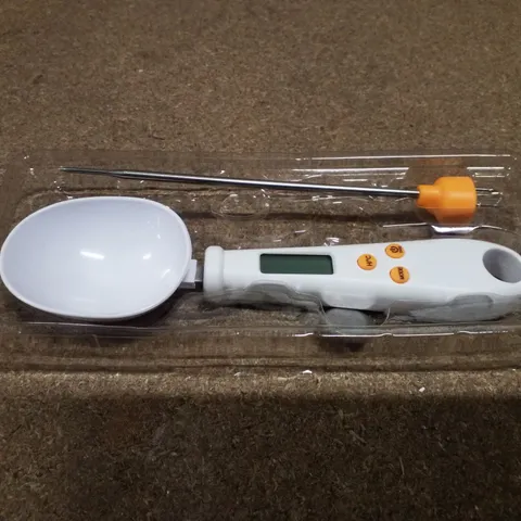 BOXED MEASURING SPOON
