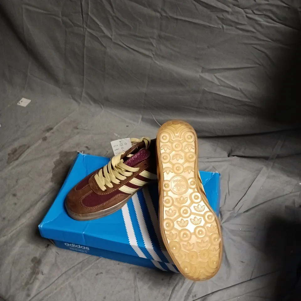 ADIDAS GAZELLE INDOOR WOMEN’S SNEAKERS – CALF SUEDE, WINE RED/BROWN, UK 5 (EU 38)