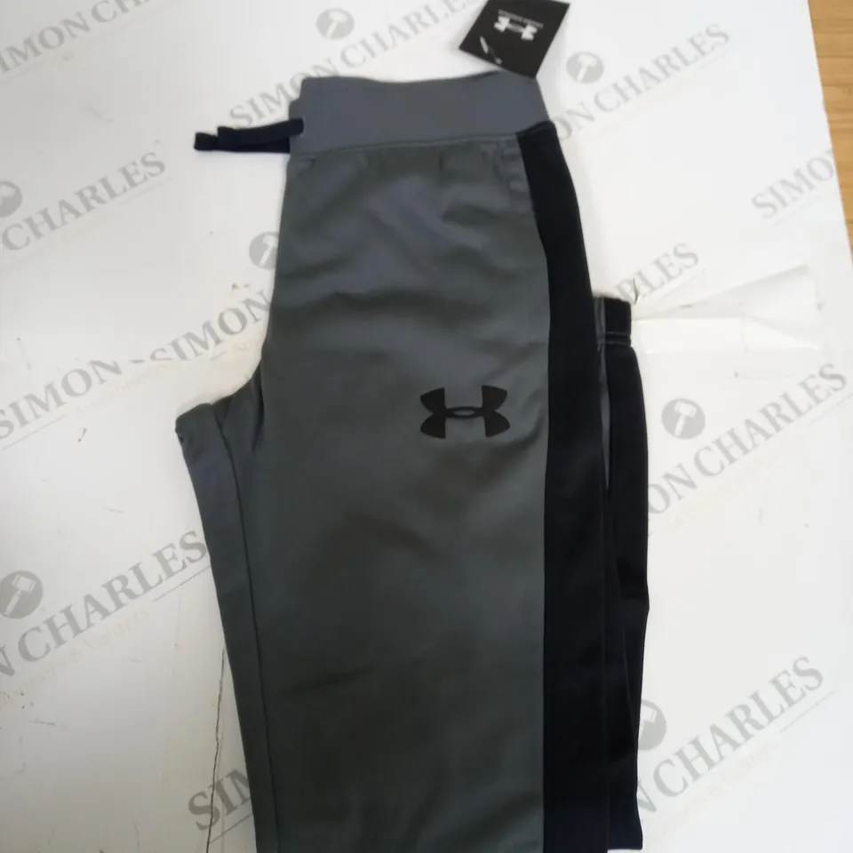 UNDER ARMOUR TRACKSUIT BOTTOMS SIZE S/M - JUNIORS