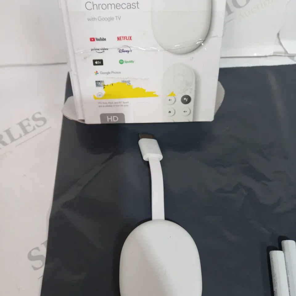 GOOGLE CHROMECAST