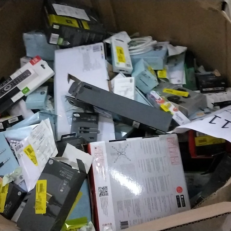 LARGE QUANTITY OF ASSORTED ELECTRICAL PRODUCTS TO INCLUDE; TP LINK GIGABIT POWERLINE STARTER KIT, BLACKWEB WIRELESS MOUSE, MIXX STREAM AND ONE FOR ALL AMPLIFIED INDOOR AERIAL