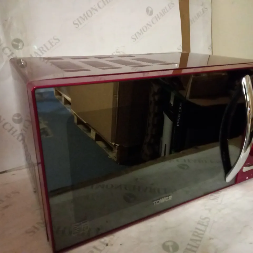TOWER RED DIGITAL MICROWAVE