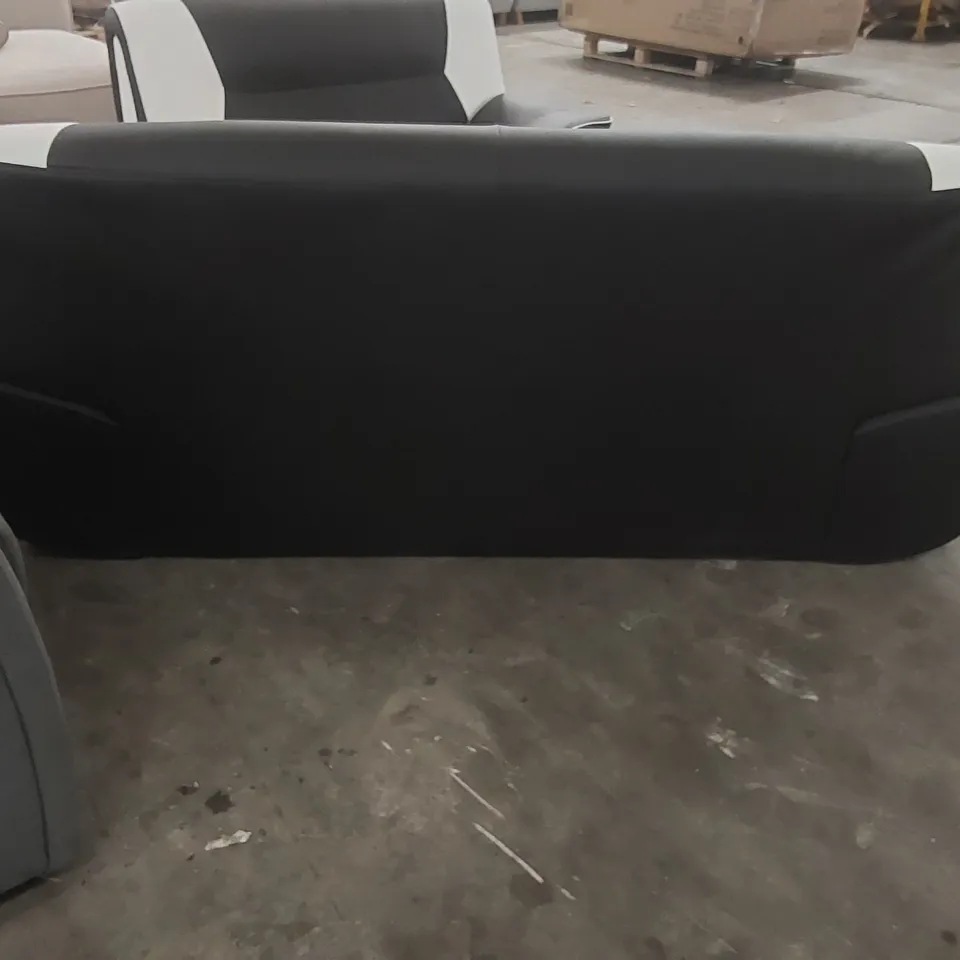 QUALITY DESIGNER HARTLE 2 - PIECE FAUX LEATHER LIVING ROOM SET