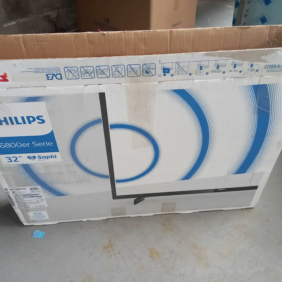 PHILIPS 32PFS6805 32 INCH FULL HD LED SMART TELEVISION WITH REMOTE CONTROL