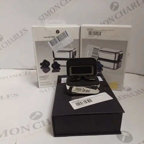 3 QUICKSTART MW07 EARBUDS IN VARIOUS COLOURS
