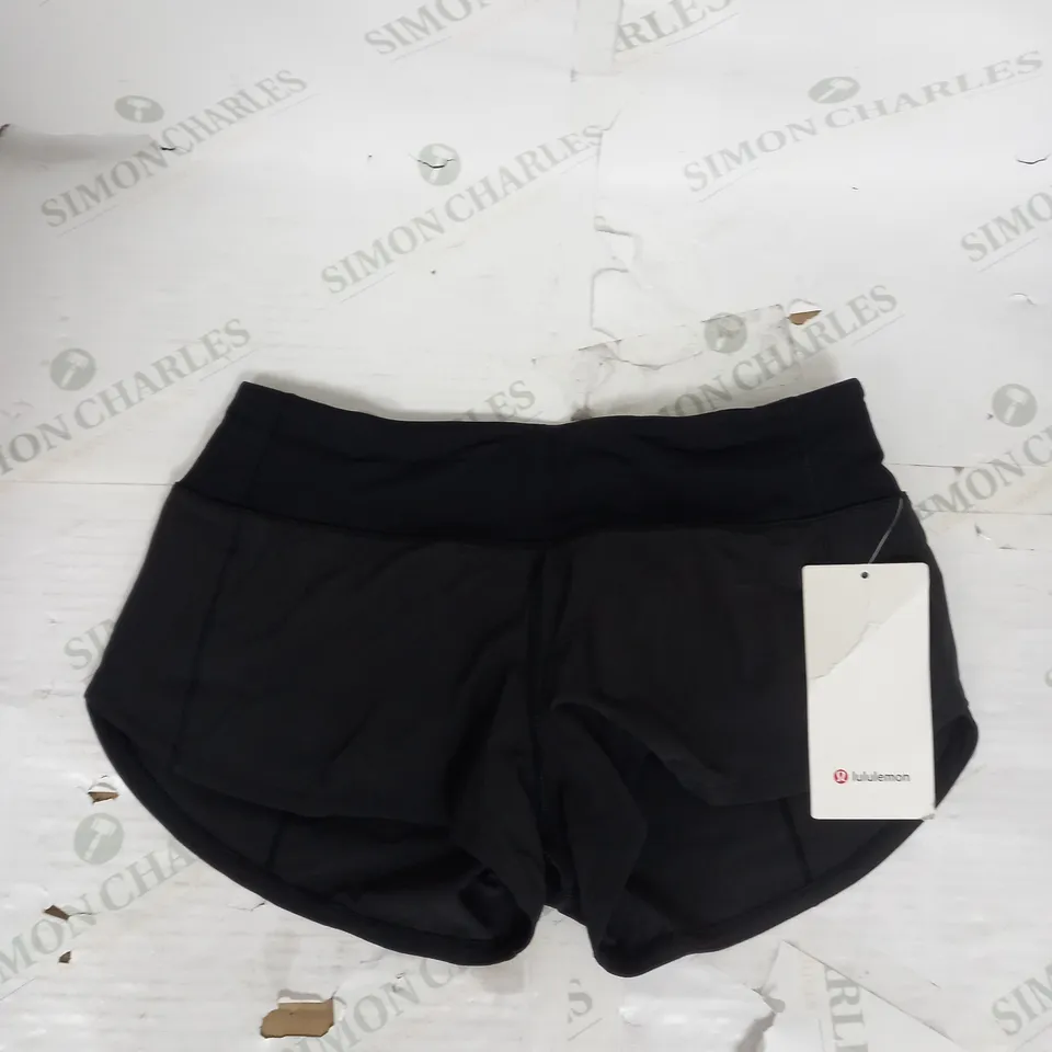 LULULEMON SPEED UP LR SHORT 2.5" LINED IN BLACK SIZE 4