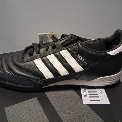 BOXED ADIDAS MUNDIAL TEAM SIZE 10