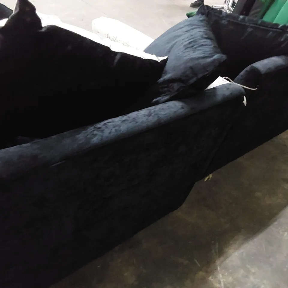 THREE CORNER GROUP SECTIONS BLACK/SILVER CRUSHED VELVET 