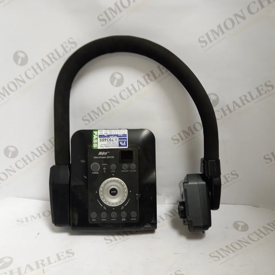 AVERMEDIA AVERVISION CP135 DOCUMENT CAMERA