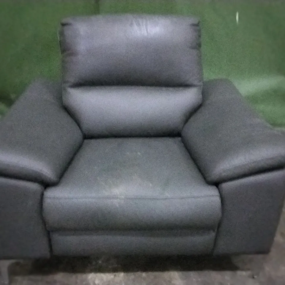 DESIGNER GREY FAUX LEATHER ELECTRIC RECLINING ARM CHAIR