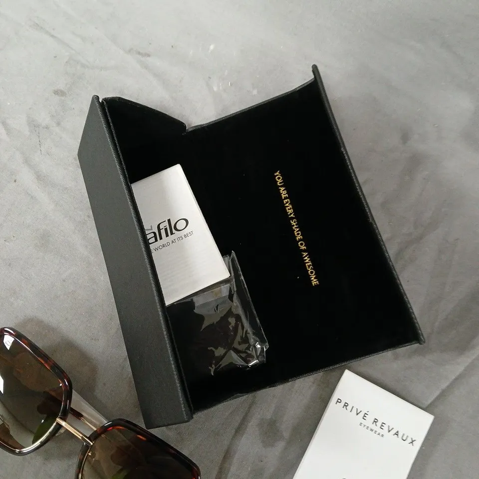 PRIVÉ REVAUX SUNGLASSES – BROWN/TORTOISESHELL FRAME .