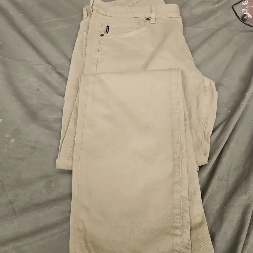 MR MARVIS BEIGE CHINOS – , SIZE 32