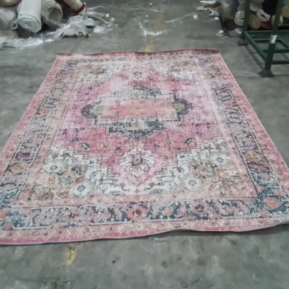 QUALITY DESIGNER AREA RUG - APPROXIMATELY 290X200