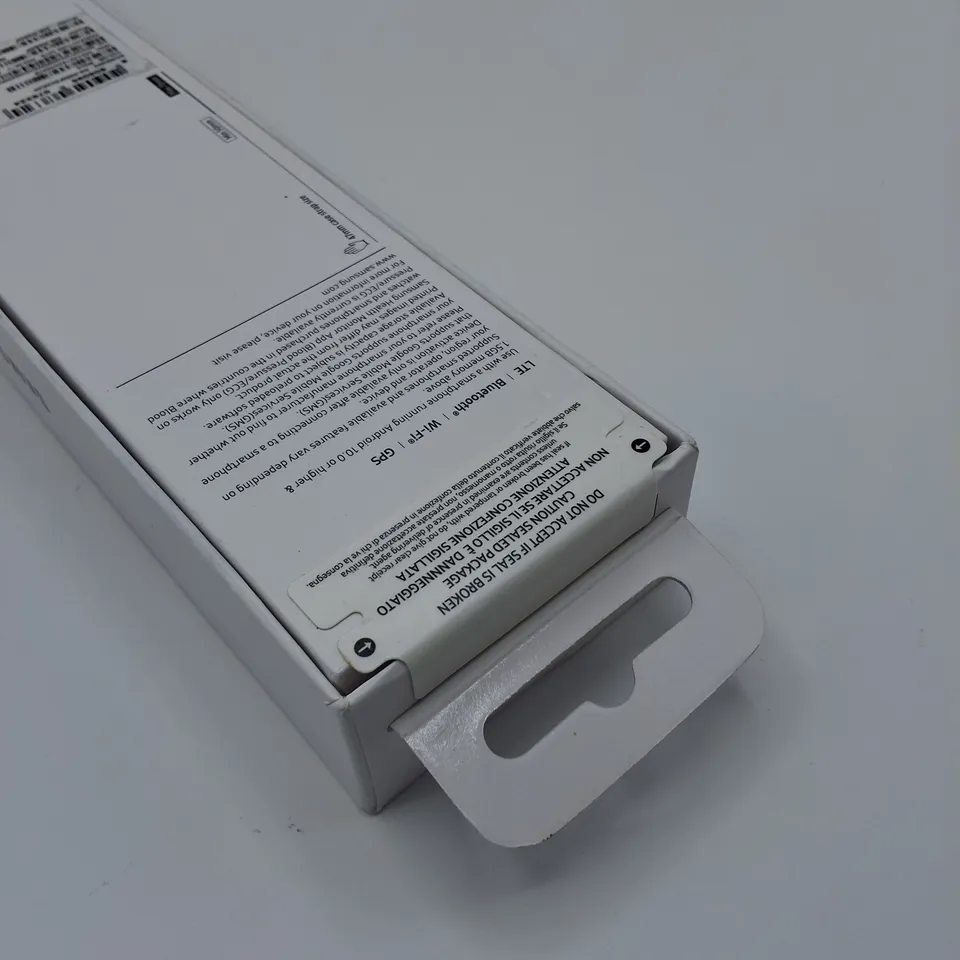 SEALED SAMSUNG GALAXY WATCH6 CLASSIC IN BLACK - SM-R965FZKAEUA