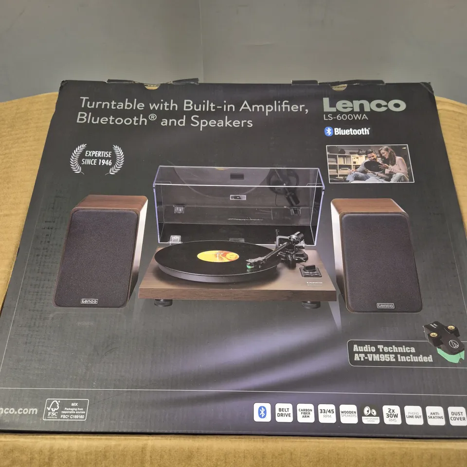 BOXED LENCO LS-600WA TURNTABLE WITH BUILT IN AMPLIFIER 
